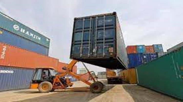 Exports rise 28.51% during February 1-7