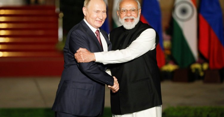 India - US: Pressure on India to Change Position on Russia