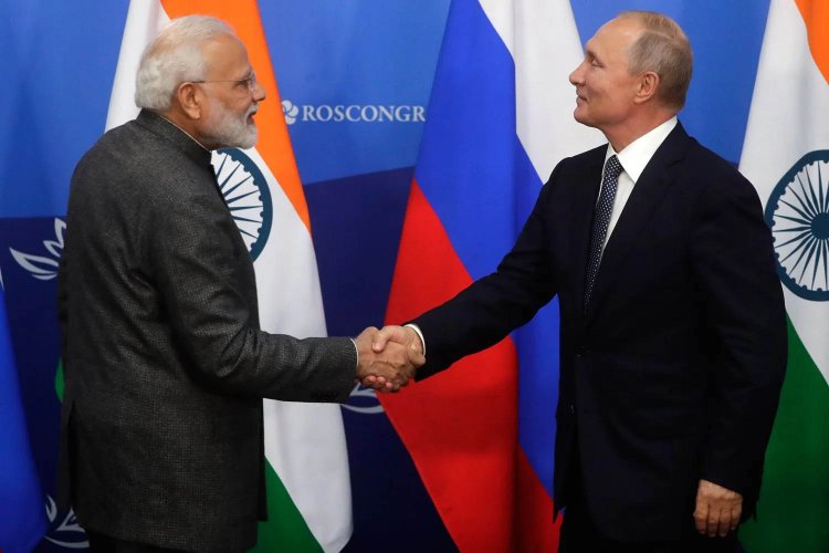 Two Views: India’s Interests LIE With Russia or the West?