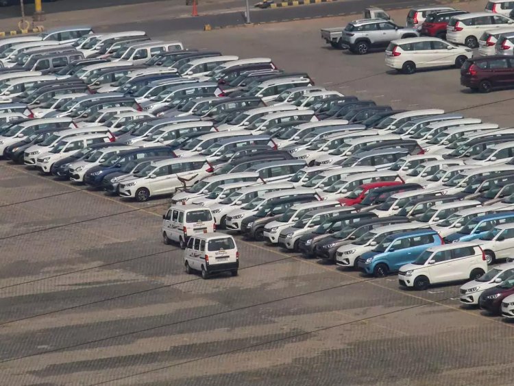 Car sales set to hit record 3.8 million units in 2022